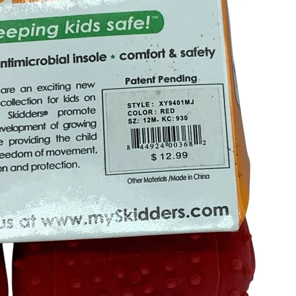 The Original Skidders SkidProof Shoes Size 4 Red Christmas Ho Ho Ho NEW 12 Month